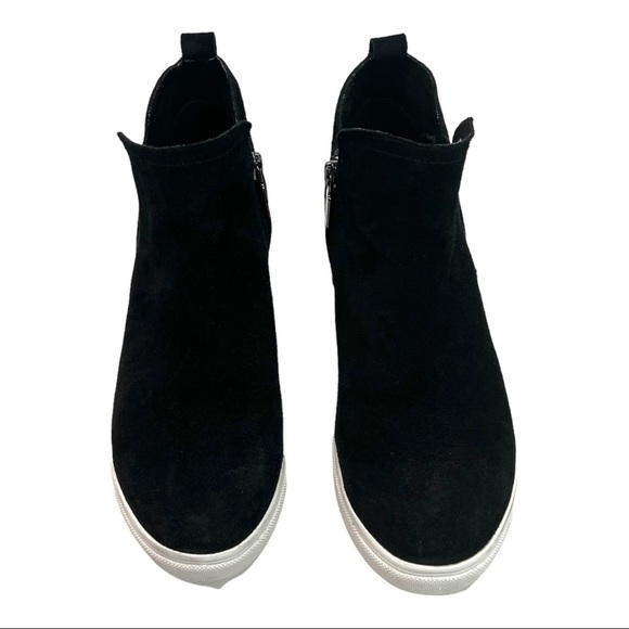 Blondo Georgette Waterproof Black Suede Hidden Wedge Booties Sneakers - Picture 4 of 12